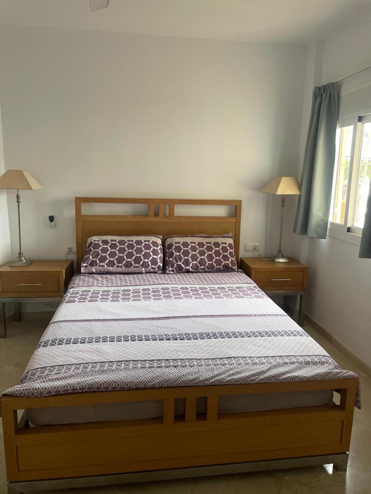 Appartement Urb Alcantara *